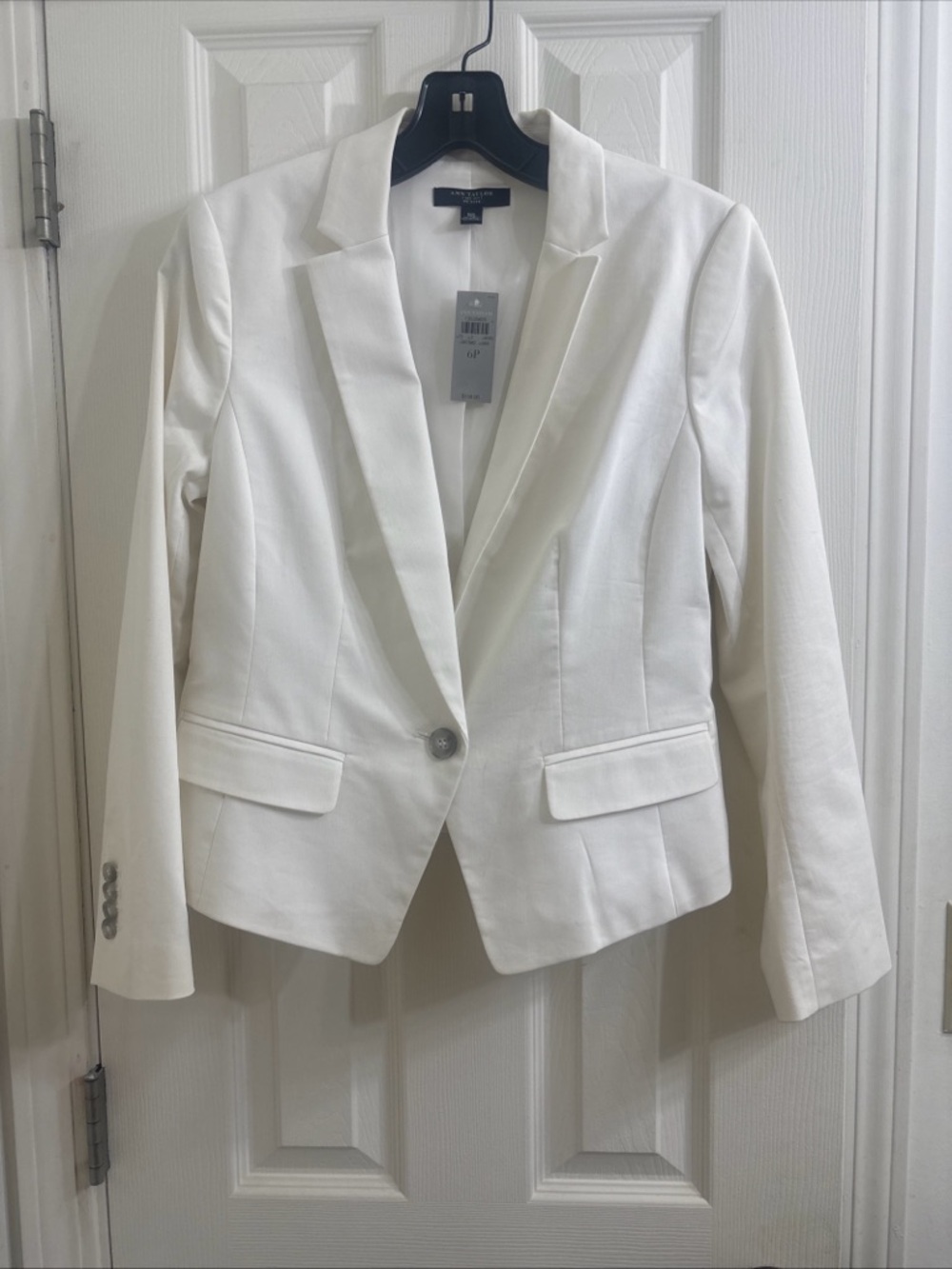 NEW ANN TAYLOR $158 Retail WHITE FITTED BLAZER SZ 6P Petite Brand New